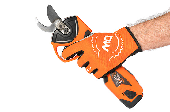 Бесщеточный двигатель